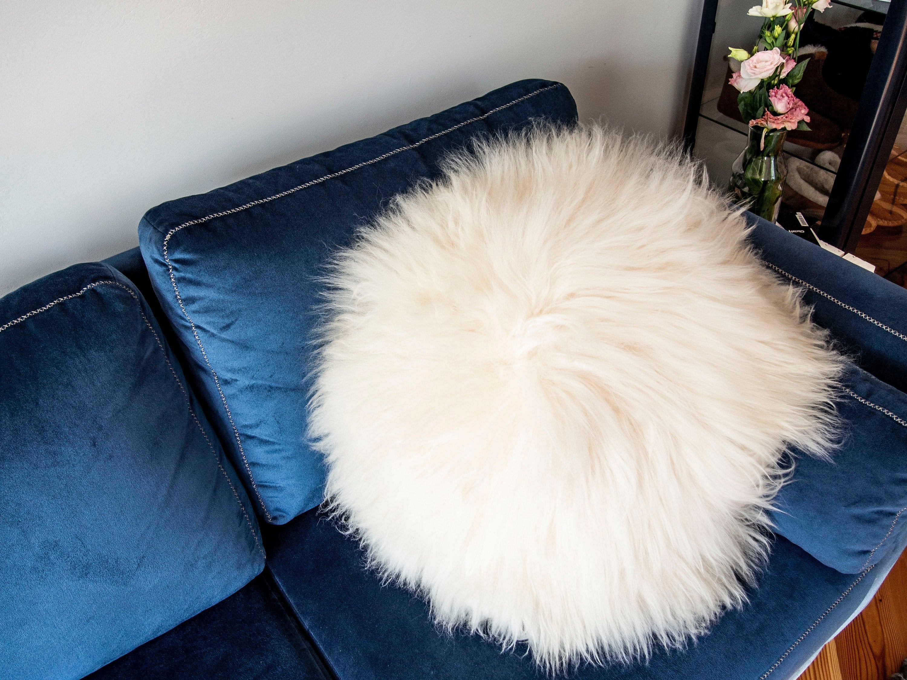 Round Furry Pillow - cream